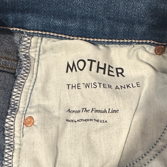 MOTHER The Twister Ankle Jeans – Size 26 in Across the Finish Line Like New - Picture 9 of 12